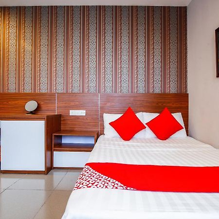 Oyo 491 Truong Sa Hotel Da Nang Eksteriør billede