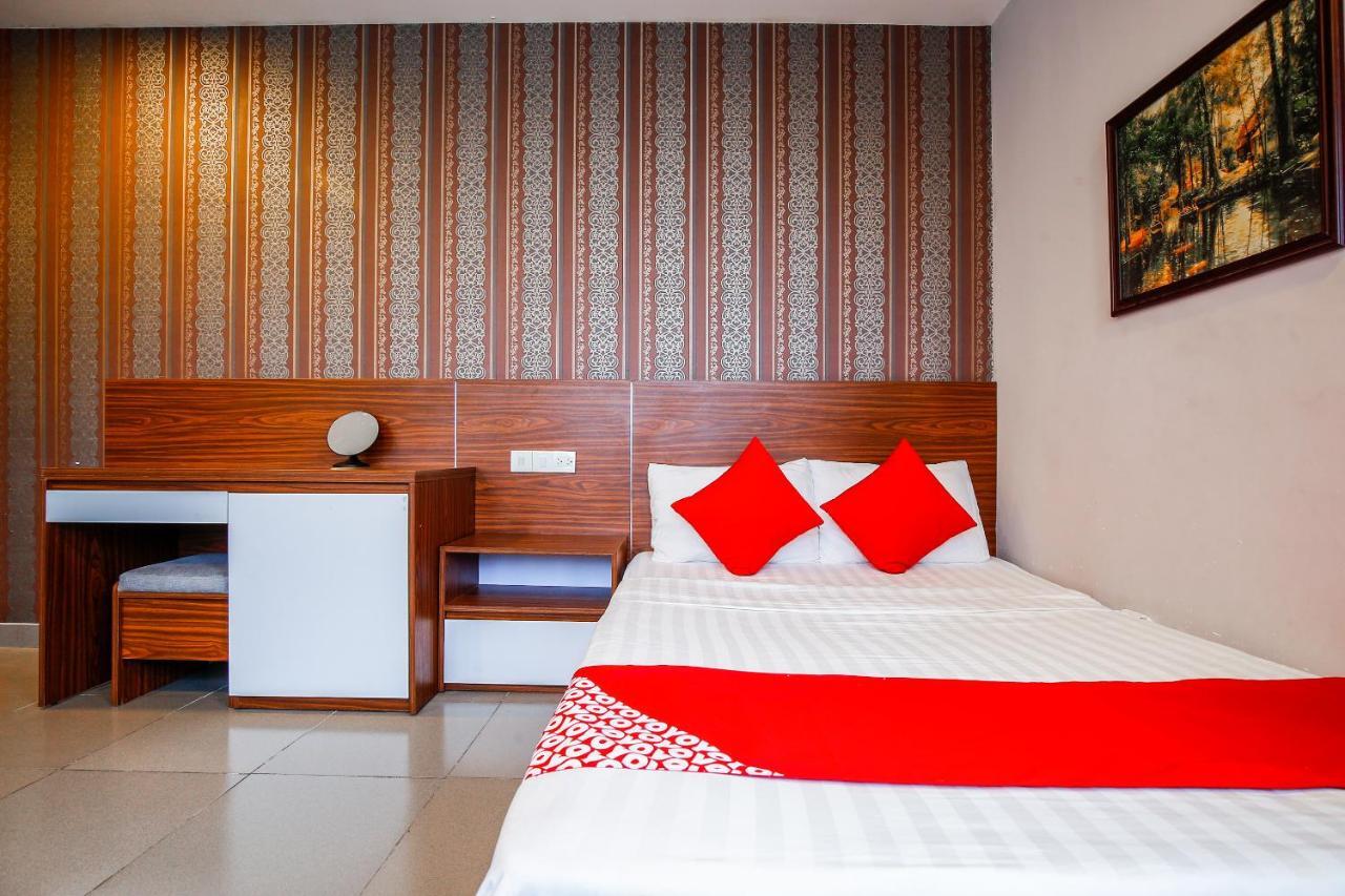 Oyo 491 Truong Sa Hotel Da Nang Eksteriør billede