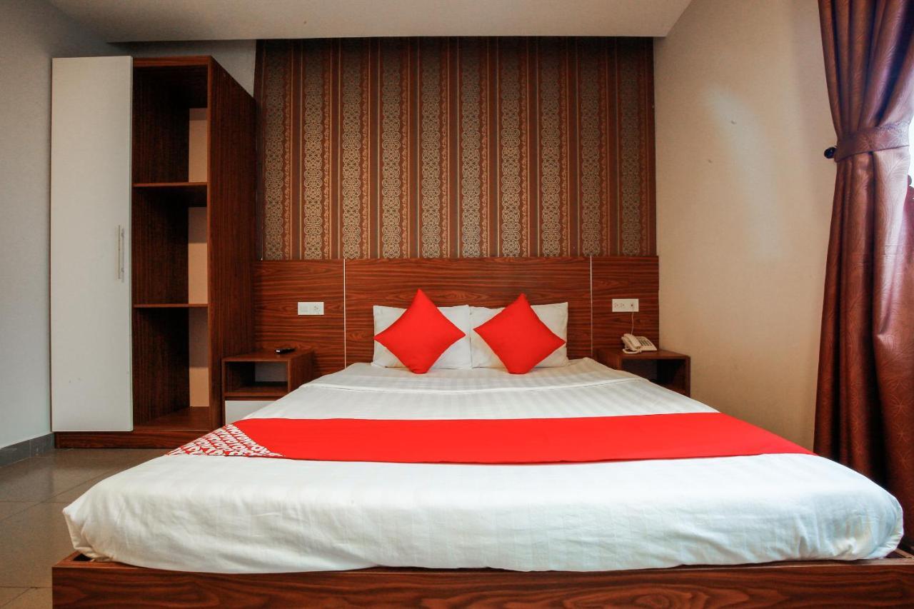 Oyo 491 Truong Sa Hotel Da Nang Eksteriør billede